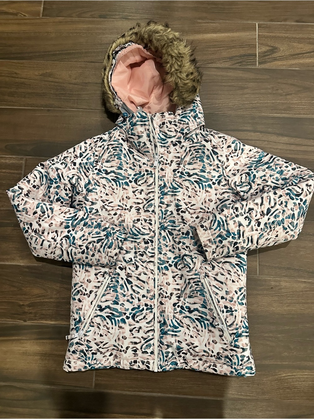 ROXY Girls' Pink Printed Hooded Winter ski Jacket with Faux Fur trim hood 14/XL
